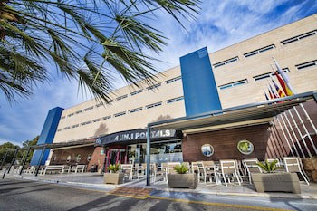Salles Hotel Marina Portals