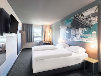 B&B HOTEL Wuppertal-City fotoğrafı