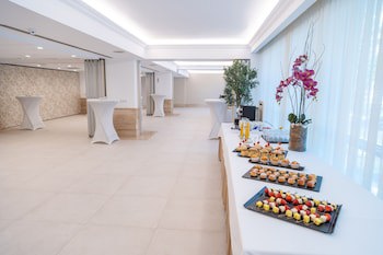 Hotel Sercotel Carlos Iii