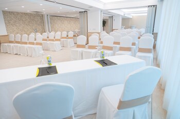 Hotel Sercotel Carlos Iii
