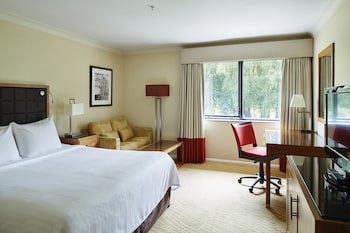 Delta Hotels By Marriott Peterborough