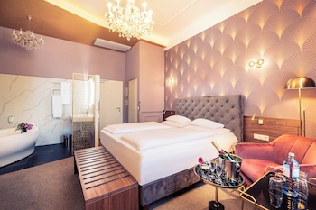 Boutique Hotel Donauwalzer