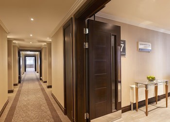 Doubletree By Hilton Hotel Woking