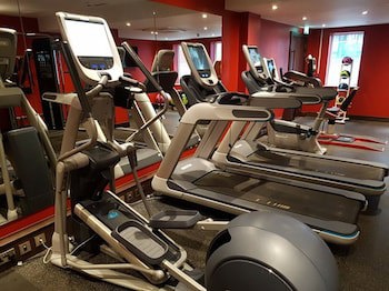Doubletree By Hilton Hotel Woking