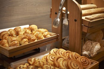 Doubletree By Hilton Hotel Woking
