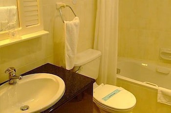 Cornucopia Hotel