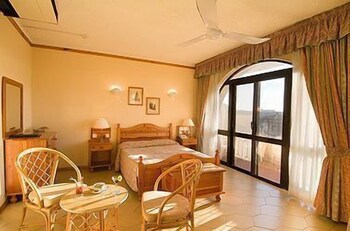 Cornucopia Hotel