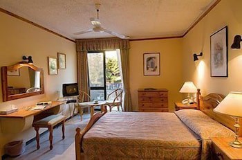 Cornucopia Hotel