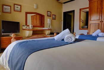 Cornucopia Hotel