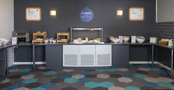 Holiday Inn Express Lichfield, An Ihg Hotel
