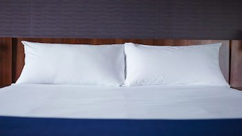 Holiday Inn Express Lichfield, An Ihg Hotel