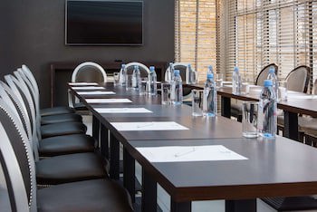 Best Western Chiswick Palace & Suites