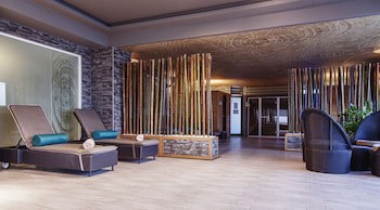 Ax The Victoria Hotel