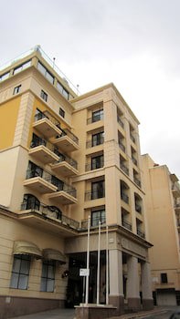Ax The Victoria Hotel