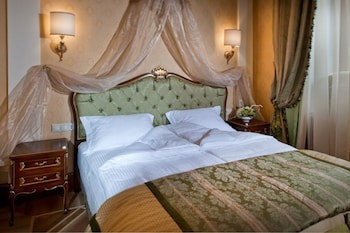 Hotel Bristol