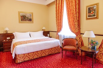 Hotel Bristol