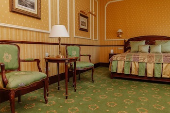Hotel Bristol