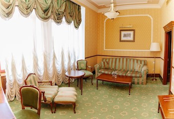 Hotel Bristol