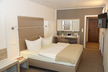 Confour Hotel galeri fotoğrafı