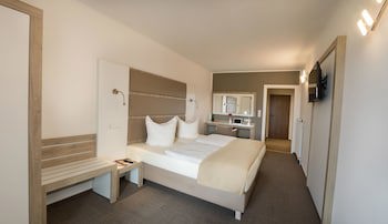 Confour Hotel galeri fotoğrafı
