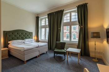 First Hotel Christian Iv