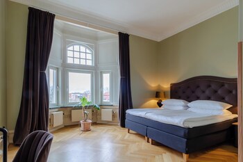 First Hotel Christian Iv