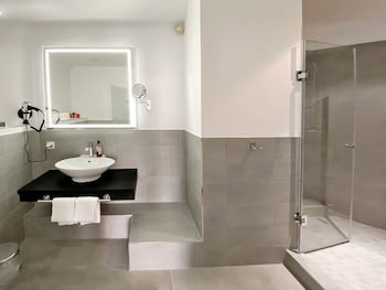 DORMERO Hotel Dusseldorf galeri fotoğrafı