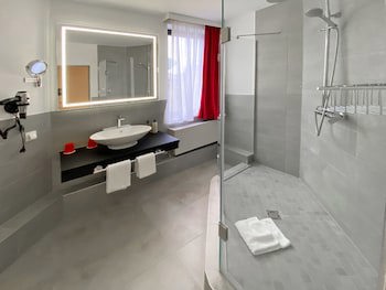 DORMERO Hotel Dusseldorf galeri fotoğrafı