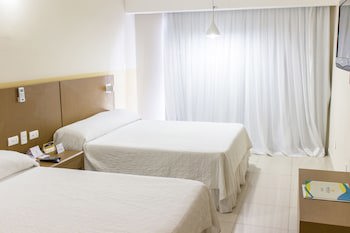 El Aram Imira Beach Resort