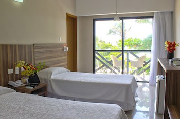 El Aram Imira Beach Resort