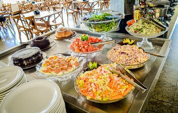 El Aram Imira Beach Resort