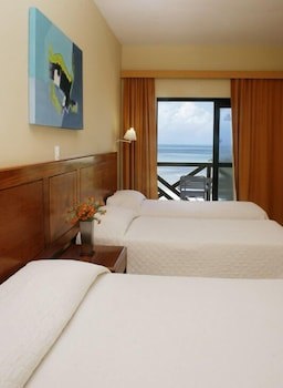 El Aram Imira Beach Resort
