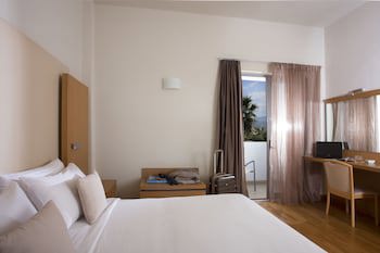 Elite City Resort