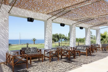 Elite City Resort