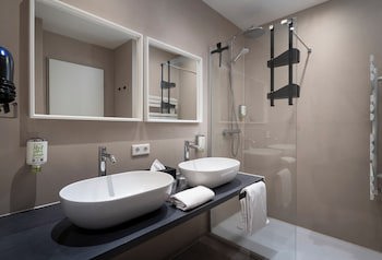 NOVALIS Hotel Dresden by AURUM galeri fotoğrafı