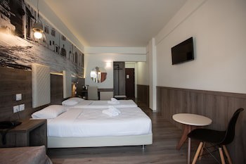 Metropolitan Hotel