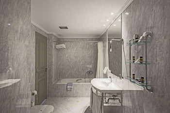 Airotel Stratos Vassilikos Hotel