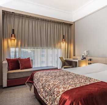 Airotel Stratos Vassilikos Hotel