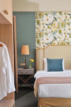 Airotel Stratos Vassilikos Hotel