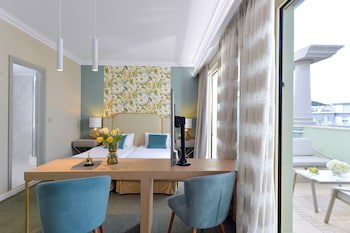 Airotel Stratos Vassilikos Hotel