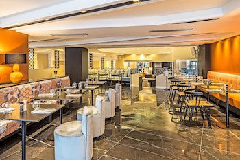 Airotel Stratos Vassilikos Hotel