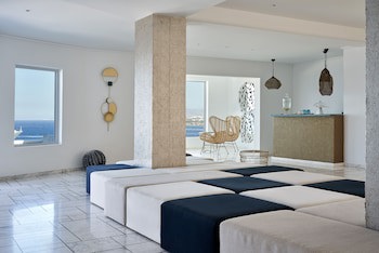 Kouros Hotel & Suites fotoğrafı