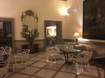 Grand Hotel Olympic fotoğrafı