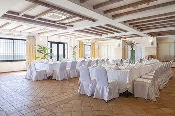 Playa De La Luz Hotel