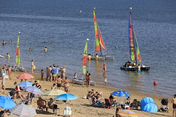 Playa De La Luz Hotel