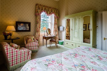 Inverlochy Castle