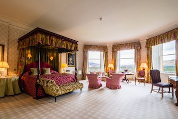 Inverlochy Castle