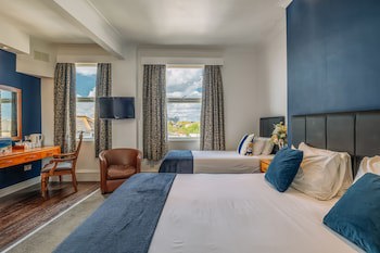 Muthu Westcliff Hotel (Near London Southend Airport)