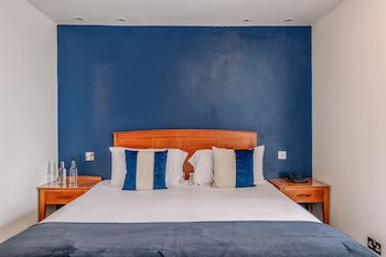 Muthu Westcliff Hotel (Near London Southend Airport)