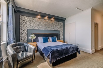 Muthu Westcliff Hotel (Near London Southend Airport)